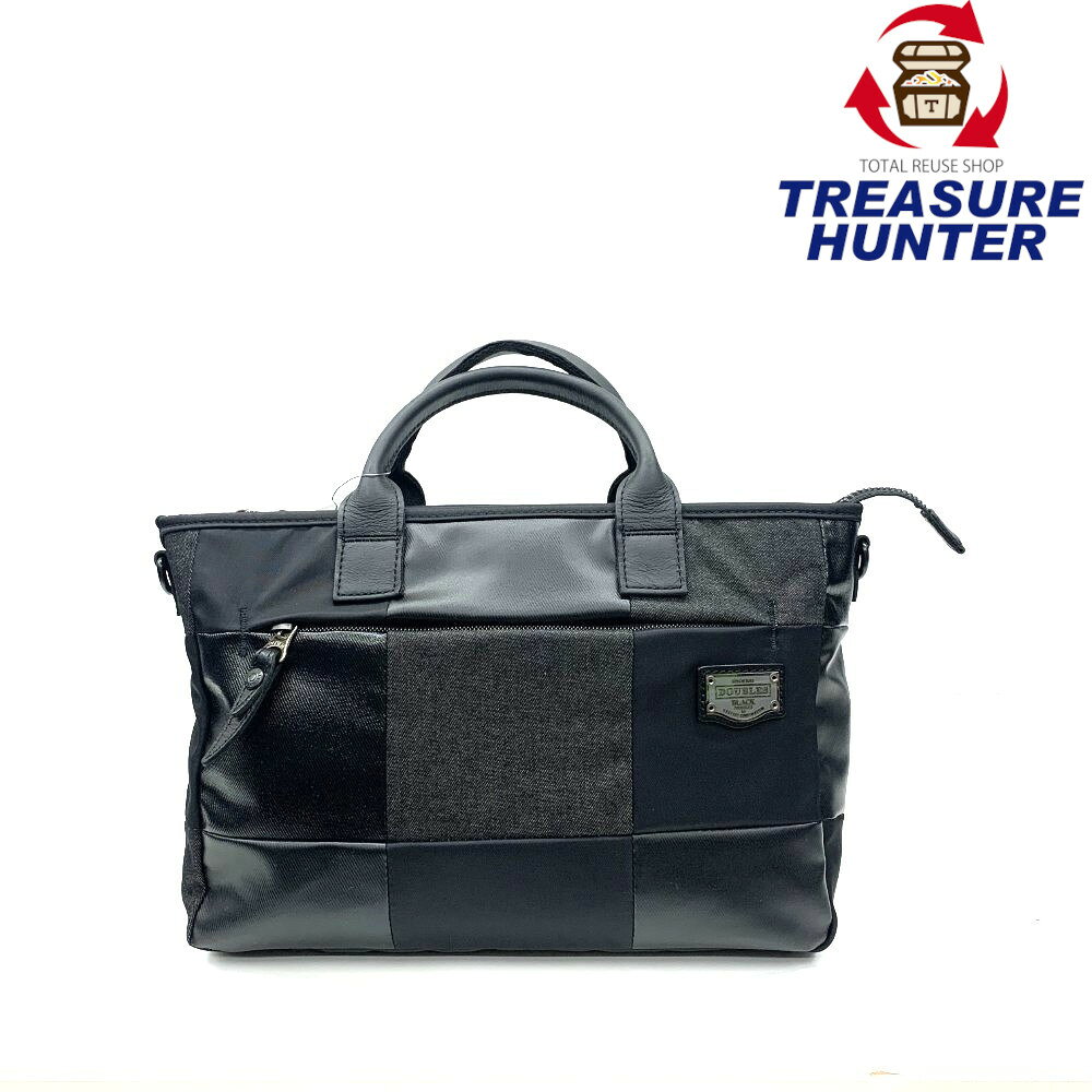 DOUBLES BLACK(ダブルスブラック) 2Wayドライビングトートバッグ ブラック 未使用品 商品サイズ 【実寸】幅：30cm高さ：22cmマチ：8cm※実測のため本来の寸法とは多少の誤差が生じる場合があります。 商品詳細 ブランド・メーカー：DOUBLES BLACK(ダブルスブラック)カラー：ブラック原産国/製造国：ミャンマー素材：綿MIXxナイロンx牛革 付属品 なし 仕様 -/外側：ファスナーポケット×2 /内側：オープンポケット×2 ファスナーポケット×1 状態ランク Sランク 状態 【未使用品】未使用のお品物となります。 この商品はSランクです。