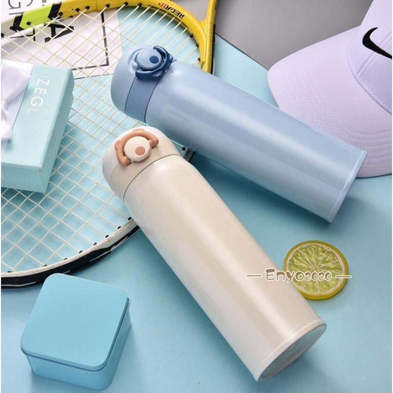 商品情報水筒 保冷/保温対応 コップ ステンレススリムボトル カップ おしゃれ 500ML 350ML 750ML可愛い 旅行/アウトドア/通勤 便利 プレゼント水筒 子供用 キッズ ボトル 直飲み 保温 通園 通学 ストロー付き 丈夫【商品説明】●カラー：レッド、ブルー、ピンク、ブラック、ホワイト、パープル●容量： 350ML /500ML●材料の種類： ステンレス中国製●保温効力（6時間）≧60℃注意事項★お品物の色合いは、写真撮影、パソコン画面表示等の環境の違いにより、若干異なる場合がございますので予めご了承下さい。●何か質問がございましたら、メールにてお気軽にお問い合わせください。