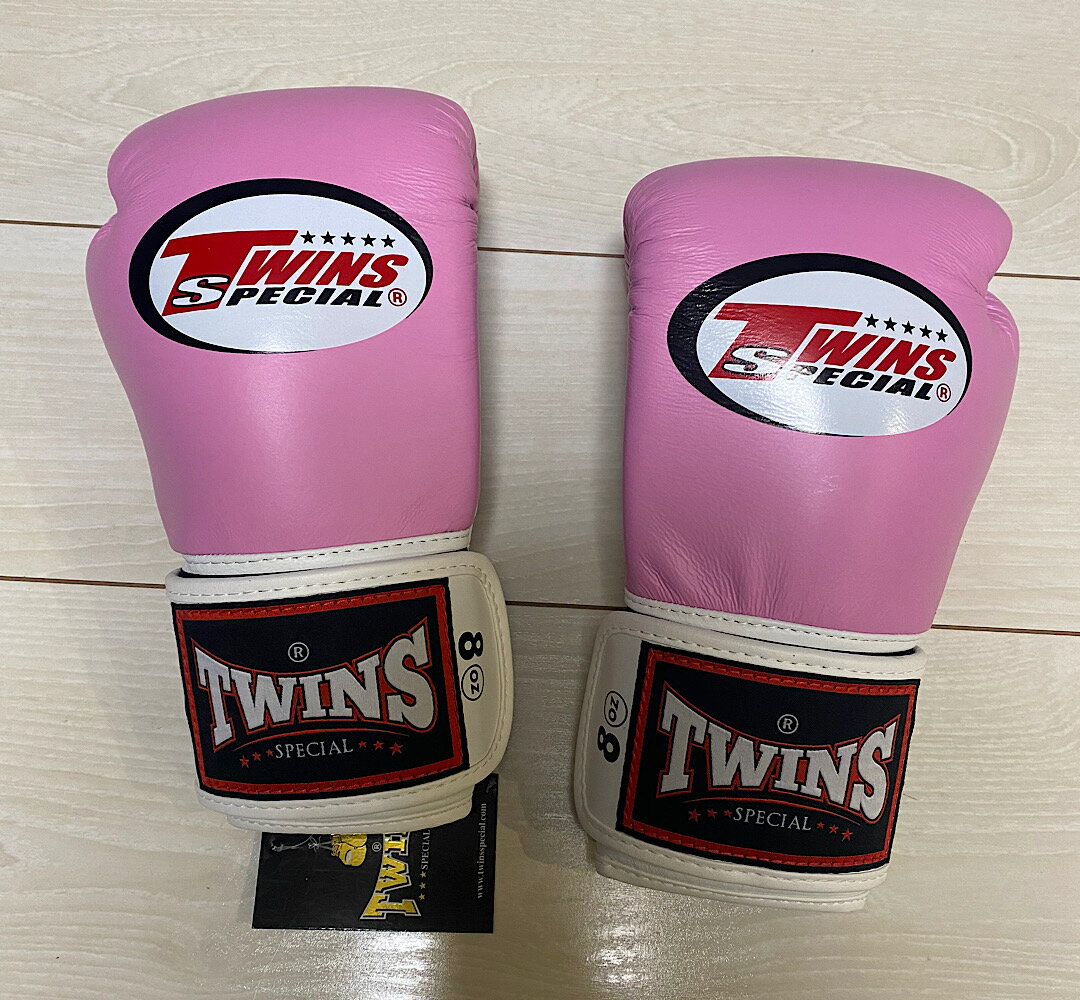 TWINS SPECIAL ボクシンググローブ 8oz ホワイト　白　ピンク /ボクシング/ムエタイ/グローブ/キック/フィットネス/本革製/ツインズ　ドクロ