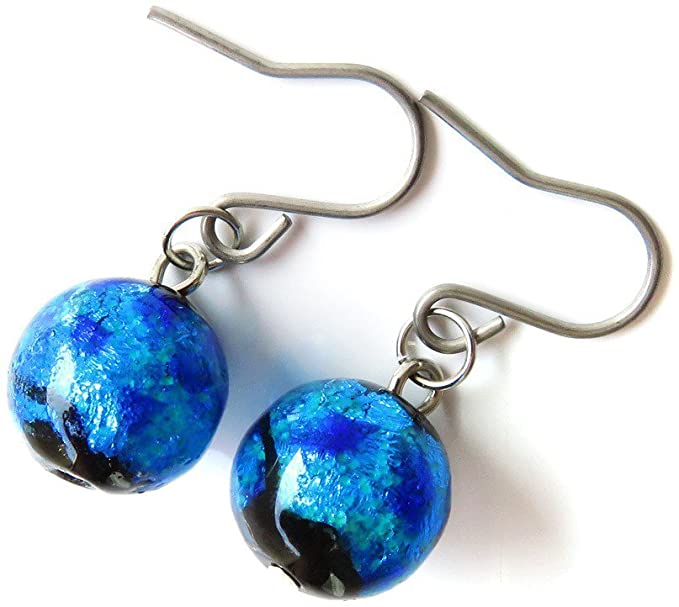 ホタルガラス ピアス チタン製 両耳用 とんぼ玉 ブルー 沖縄 お土産