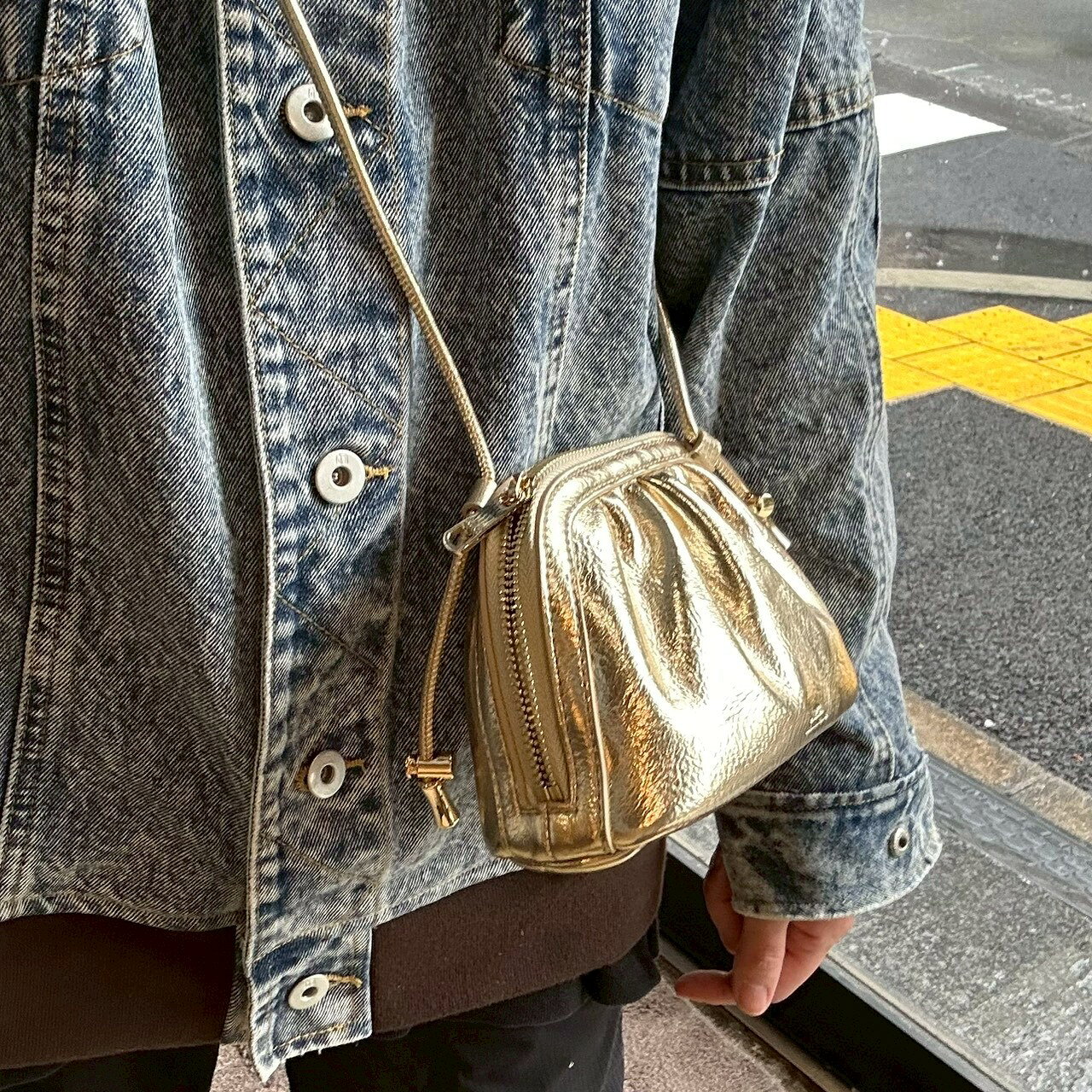 Rakuten - A.P.C. アーペーセー F61765 BOURSE NINON SMALL バッグ