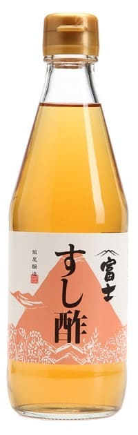 【食べ方・使用方法】 ☆ちらしすしなどのすし飯作りに最適です。 　炊きたてご飯に合わせるだけですし飯が簡単にできます。 ☆米1合に付き30mlを目安にご使用ください。 ※天然原料由来の沈殿物が生じることがありますが、品質には問題ありません。 よく振ってお使いください。 ※蜂蜜を含むため、1歳未満の乳児には与えないでください。 【保存方法・その他】 ＊直射日光を避けて常温保存 【栄養成分容量当り】 100gあたり 【栄養成分】 熱量 130kcal たんぱく質 0.2g 脂質 0g 炭水化物 33.2g 食塩相当量 4.6g 原材料 米酢（京都府製造）、砂糖（粗糖）、蜂蜜、食塩