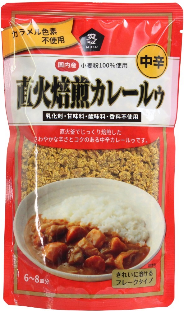 ☆選び抜かれた香り高いスパイスと、野菜・フルーツを使用。さらに隠し味にチャツネ・ヨーグルトを　加えました。 ☆「ポーク・チキン」と「野菜・果実」で深くコク、厳選スパイスブレンドで豊な香りの、溶けやすいフレークタイプの　カレールゥです。 ☆直火の釜で少量ずつ、じっくり時間をかけて焙煎しました。ルゥの色・香りを大切にし、他では味わえない深　いコクがあります。 ☆国内産小麦粉を使用しています。 ☆カラメル色素を使用していないため、色味が黄色くなっております。 ☆乳化剤・甘味料・酸味料・香料・カラメル色素不使用 【食べ方・使用方法】 ☆作り方（1袋170g…6～8皿分） 　　＜材料＞カレー：1袋，肉：200g，玉ねぎ：2個（400g），にんじん：150g，水：800cc（カップ約4杯分） 　　1,肉を適当な大きさに切り、バターまたはサラダ油で少しこげ目がつくまで炒め、器に移します。 　　2,玉ねぎ（薄いスライス）、にんじん（薄いスライス）を充分炒めます。 　　3,鍋に水と、1・2の材料を加え、よく煮込みます。 　　4,いったん火を止めてルゥ1袋を加え、焦げつかないように煮込んでください。 　　＊ジャガイモを入れる場合、一緒に煮込むと煮崩れてトロミがつきますので、別にゆでて出来上がり直前に 　　　入れてください。 【保存方法・その他】 ＊直射日光・高温多湿を避けて保管してください。 【栄養成分容量当り】 100gあたり 【栄養成分】 エネルギー 485kcal たんぱく質 6.4g 脂質 32.8g 炭水化物 41.4g 食塩相当量 7.4g シリーズ 原材料 小麦粉（小麦（国産））、食用油脂、果実・野菜ペースト（トマト、りんご、玉ねぎ、にんにく）、カレー粉、食塩、砂糖、チャツネ、発酵乳（乳成分を含む）、蓄肉エキス（鶏肉、豚肉を含む）、酵母エキス、カレーペースト