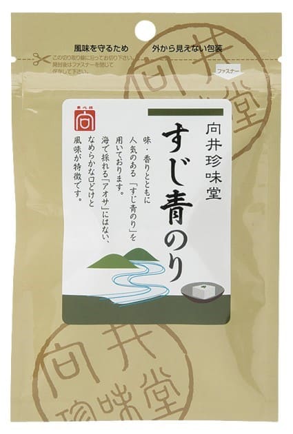 【食べ方・使用方法】 ☆大根おろし、納豆、豆腐、ちりめんじゃこ、山芋にふりかけて…。 ☆ご飯、焼きめし、焼そば、お好み焼きにふりかけて…。 ☆おはぎ、おだんご、お餅にまぶす。 ※開封後は、きっちりと密封の上、冷蔵庫内で保存し、なるべく早めにお召上がりください。 【保存方法・その他】 ※湿気を避けて冷暗所に保存してください。 【栄養成分容量当り】 1袋あたり 【栄養成分】 エネルギー 7kcal たんぱく質 1.2g 脂　質 0.2g 炭水化物 1.6g 食塩相当量 0.3g 原材料 すじ青のり　（国産） 【食べ方・使用方法】 ☆大根おろし、納豆、豆腐、ちりめんじゃこ、山芋にふりかけて…。 ☆ご飯、焼きめし、焼そば、お好み焼きにふりかけて…。 ☆おはぎ、おだんご、お餅にまぶす。 ※開封後は、きっちりと密封の上、冷蔵庫内で保存し、なるべく早めにお召上がりください。 【保存方法・その他】 ※湿気を避けて冷暗所に保存してください。 【栄養成分容量当り】 1袋あたり 【栄養成分】 エネルギー 7kcal たんぱく質 1.2g 脂　質 0.2g 炭水化物 1.6g 食塩相当量 0.3g 原材料 すじ青のり　（国産）