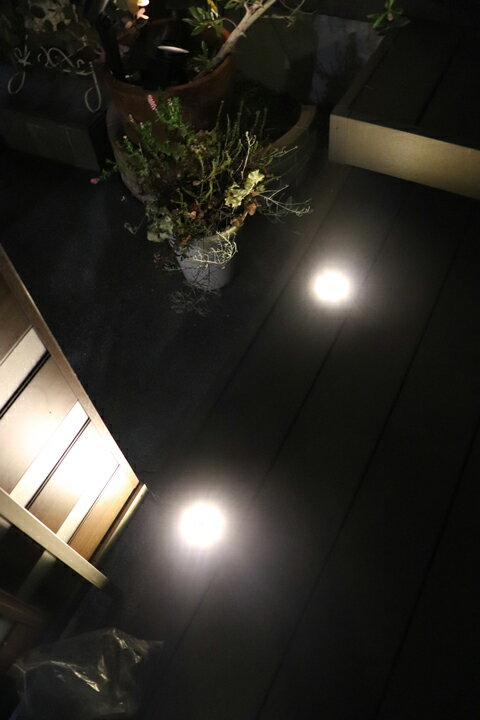 ソーラー グランドライト LED 2個セット 屋外用 ライト 2P 2WAY 夜間自動点灯 防犯対策 太陽光発電 プレゼント 無料ラッピング メッセージ ss2412