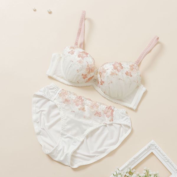 パリーゼ Palissee フェリシテフルール ブラジャー ショーツ セット ナイスフィット 花柄刺繍 ABCDEF レディース trelinge 全3色 A70-M-F75-L