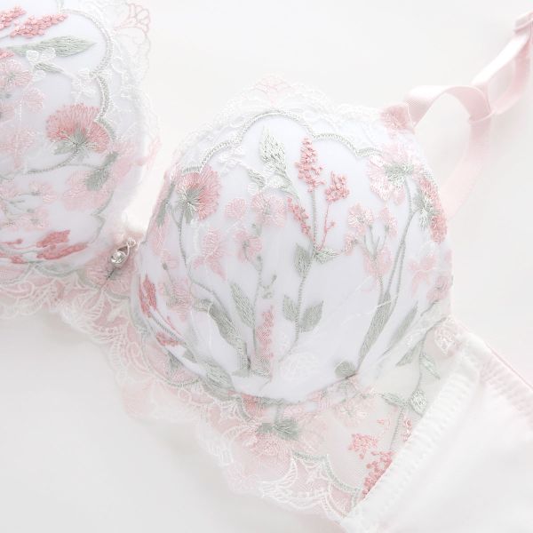 サンエイ 脇高 ガーリーフラワーブーケ ブラセット ABCD 脇肉 はみ肉すっきり 脇寄せ ブラジャー ショーツ セット 美胸 谷間 丸胸 SANEI レディース trelinge 全2色 A70-M-D85-LL