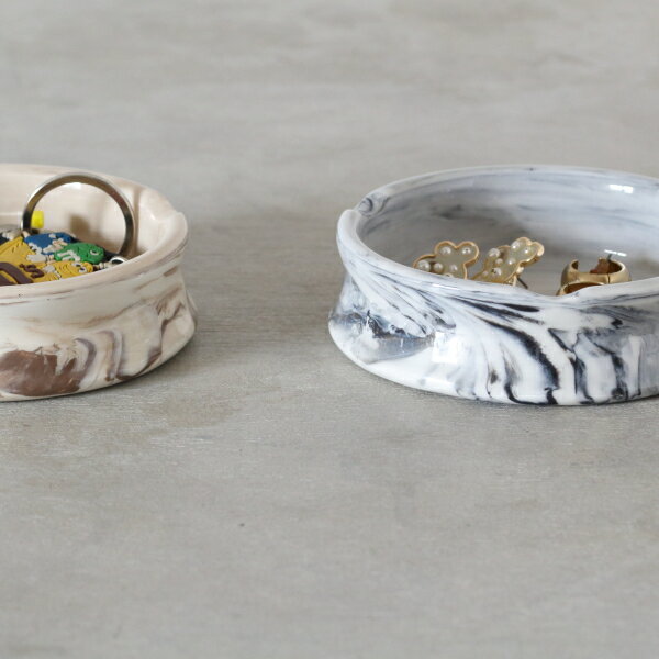 アクセサリートレイ 小物入れ 小物トレー 陶磁器 おしゃれ 丸 丸型 玄関 灰皿 アッシュトレイ