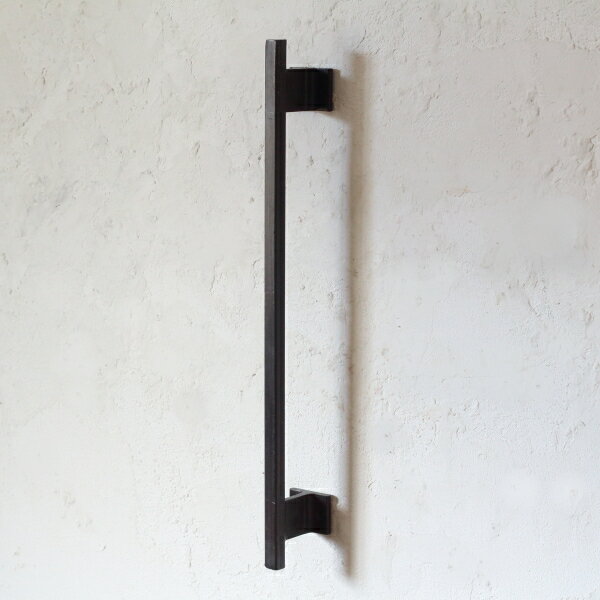 商品説明サイズ幅:約41cm*奥行:約5.5cm高さ:約4cm 重さ:約405g 材質鉄 商品説明サイズ・形のバラツキや加工跡、鉄部の錆びなどが見られます。 定形外郵便不可 クリックポスト不可 特徴&nbsp; シンプル おしゃれ DIY ...