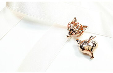 IUHA キツネ 動物モチーフ ピアス クリスタル 金属アレルギー対応 変色防止