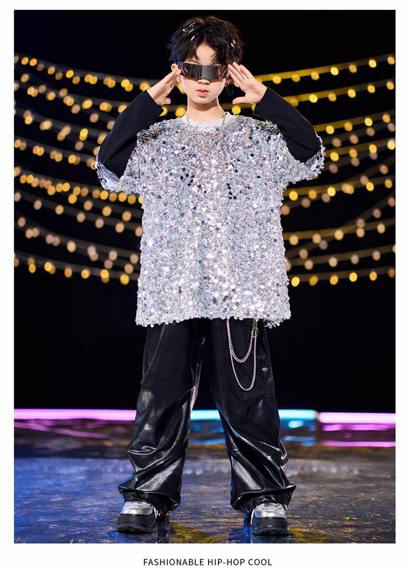 シルバー 銀 キッズ ダンス 衣装 ヘソ出し トップス キラキラ 黒 レザー パンツ セットアップ スパンコール ダンスウェア 女の子 男の子 ヒップホップ HIPHOP キッズダンス ステージ衣装 発表会 k-pop 子供 チアガールズ jazz 練習着 演出服 応援団 おしゃれ 110 180cm