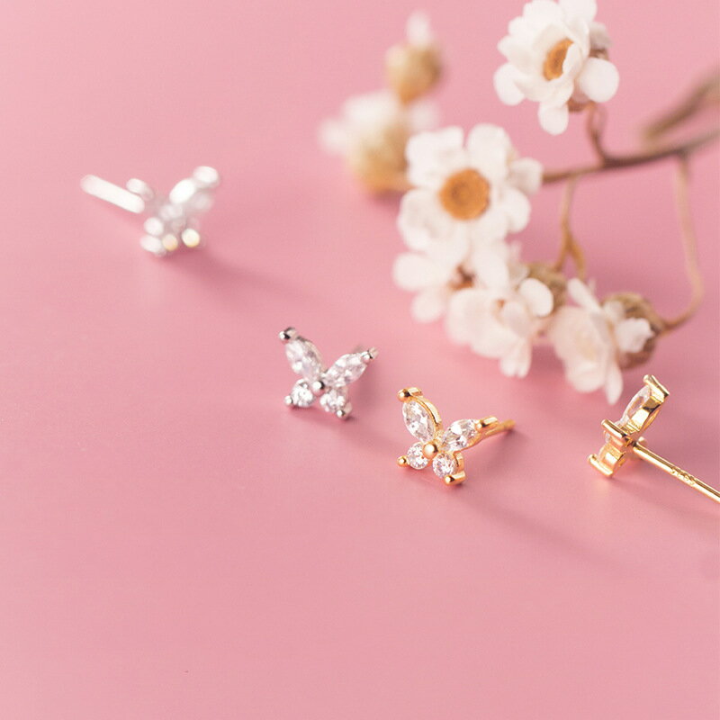ピアス レディース 蝶々 小振り シルバー ゴールド 可愛い 上品 キレイ目 上品 シルバー925 s925 925銀 金属アレルギー対応 ウエディング 小物 ...