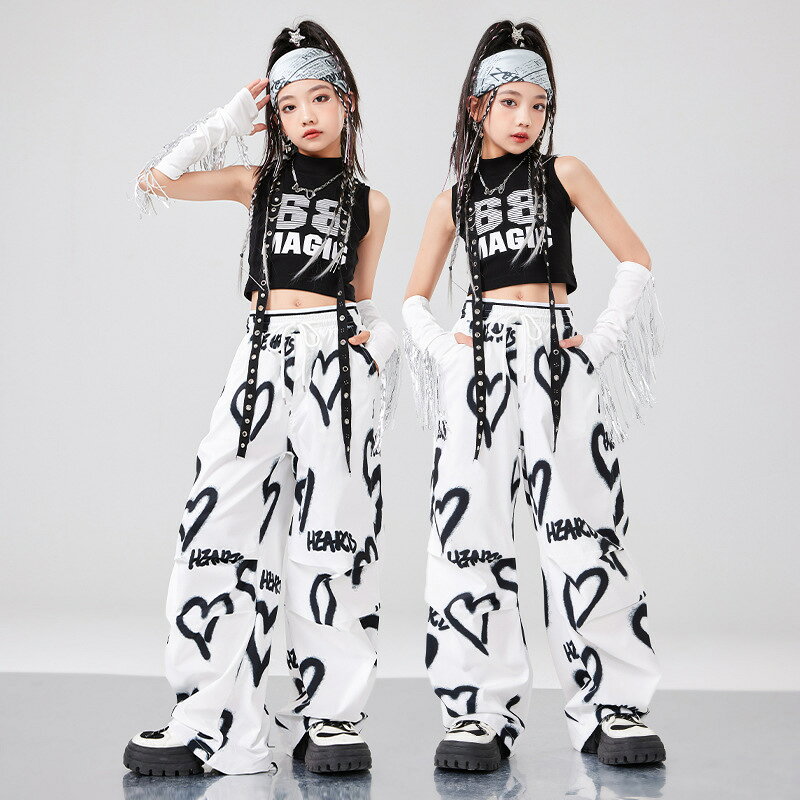 ブラック ホワイト 女の子 へそ出し ダンス衣装 キッズ タンクトップ 白パンツ ワイドパンツ ダボパン ハート柄 ストレート ジャズダンス ヒップホップ ポッピング チアガール チアリーダー 可愛い ステージ衣装 団体服 演出服 舞台服 2