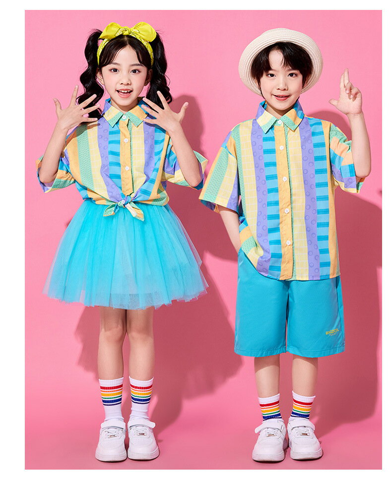 ドーパミンカラー ミニスカート ブルー チアガール キッズ ダンス衣装 子供服 可愛い 半袖シャツ メッシュスカート 短パン ショーツ 女の子 男の子 HIPHOP JAZZ 幼稚園 合唱団 応援団 発表会 舞台服 個性派 K-POP 演出服 練習着 団体服 ステージ衣装 100-180cm
