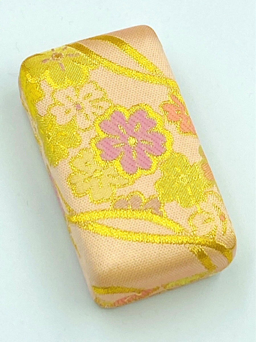 【 爪駒入れ 錦 中 】三味線 琴 箏 錦柄 中サイズ