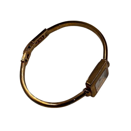 GUCCI　腕時計　1900L　ピンクシェル　ゴールド