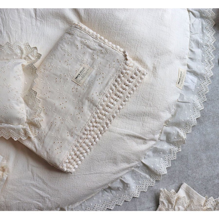 eyelet lace　blanket アイレットレースブランケット（約140 × 85cm） トリックホリック　TRICKHOLIC