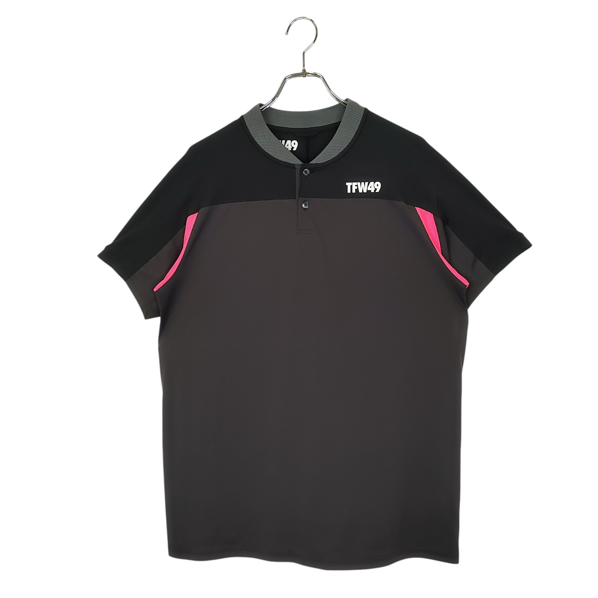 【中古】TFW49 ティーエフダブリュー ゴルフ 23SS SIDE MESH COLLAR LESS POLO 半袖 ノーカラー ポロシャツ T102320004 XL ブラック/ピンク
