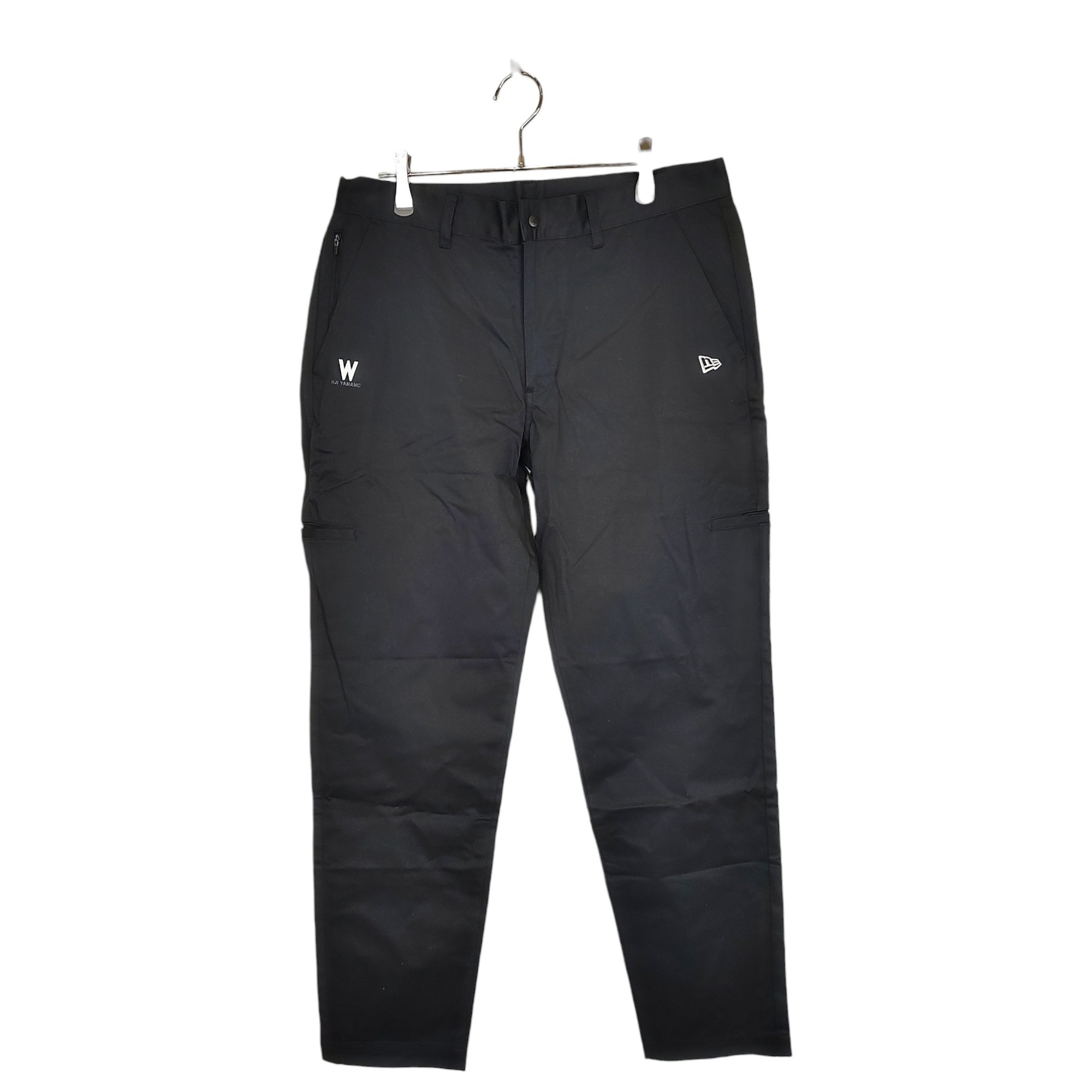 乐天商城 - 【中古】WILD SIDE YOHJI YAMAMOTO ワイルドサイド 23SS ×NEW ERA Tapered Stretch Pants テーパード ストレッチ パンツ SZ-P01-012-1 XL ブラック メンズ