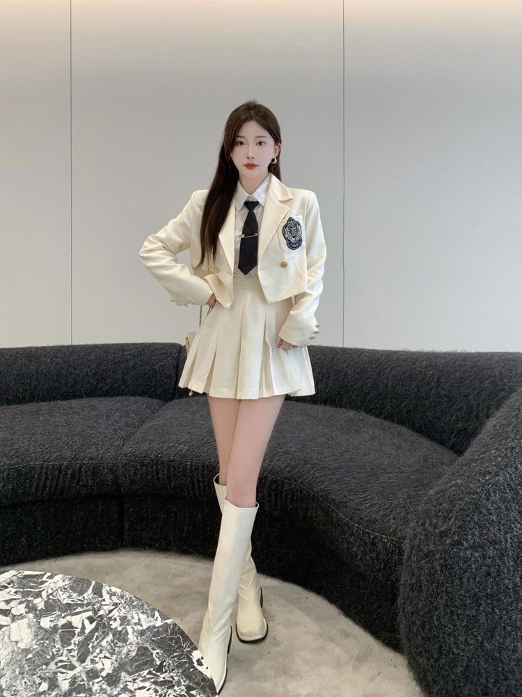 TRIPLE WINGIFUの【全品5%ポイント】卒業式 スーツ 女子 卒服 レディース 女の子 大きいサイズ フォーマルスーツ ピアノ発表会 ブレザー ゆったりサイズ 2点セット 高校生｜アングル3