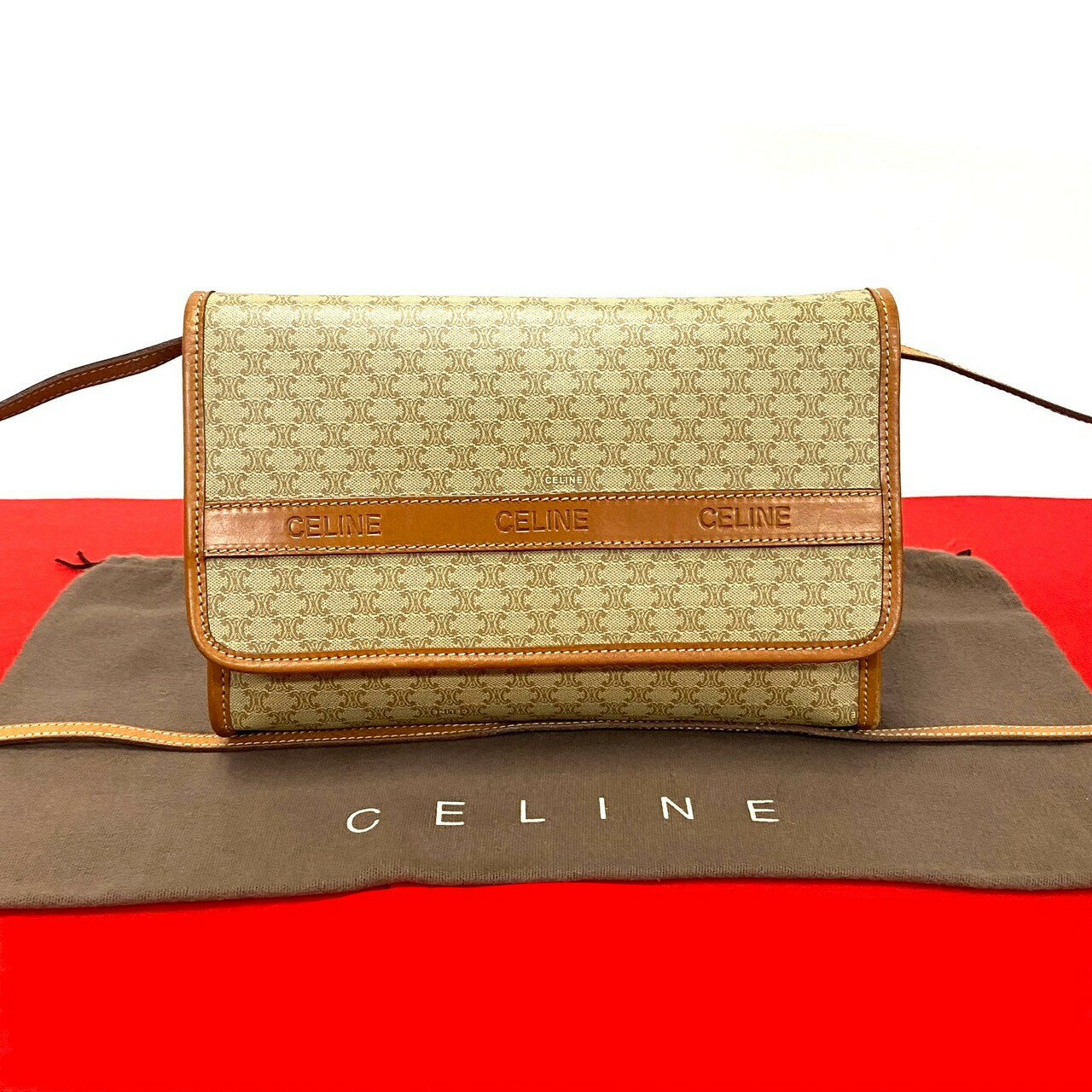 【ポイント2倍】極 美品 CELINE セリーヌ ヴィンテージ マカダム ブラゾン トリオンフ 柄 レザー ショルダーバッグ ポシェット ブラウン ベージュ 149-2【送料無料】【中古】