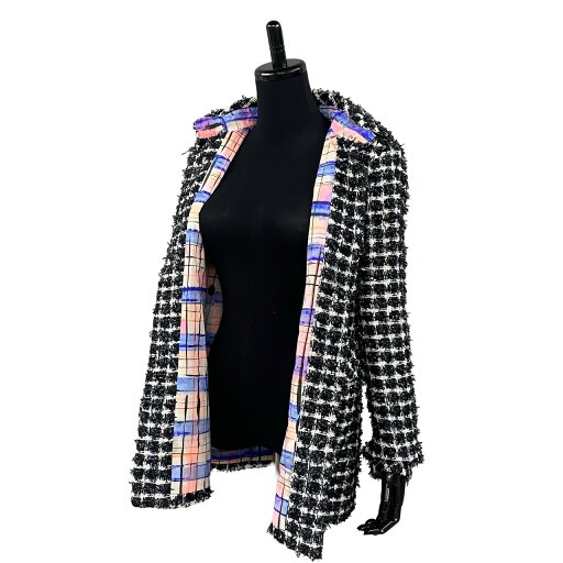 【ポイント2倍】極 美品 CHANEL シャネル ココマーク ボタン 2020S ツイード ドジャケット 34 レディース ブラック ホワイト 63-10 【送料無料】【中古】 【ポイント2倍】極 美品 CHANEL シャネル ココマーク ボタン 2020S ツイード ドジャケット 34 レディース ブラック ホワイト 63-10 【送料無料】【中古】