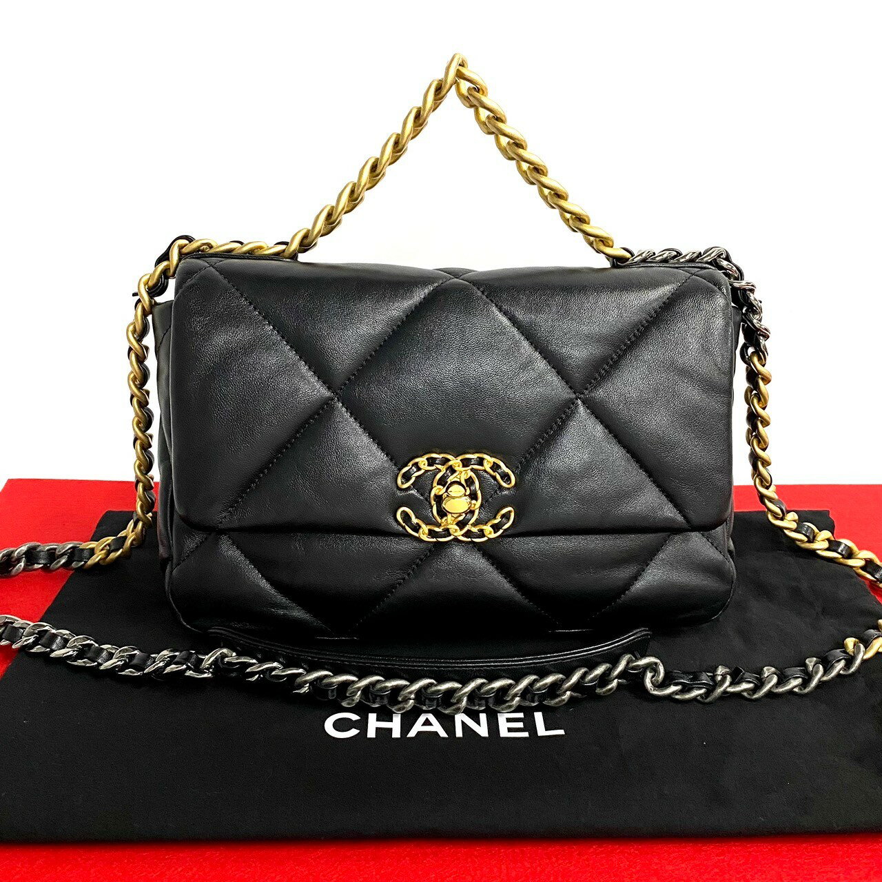 楽天市場】chanel 19(バッグ・小物・ブランド雑貨)の通販 楽天市場】chanel 19(バッグ・小物・ブランド雑貨)の通販