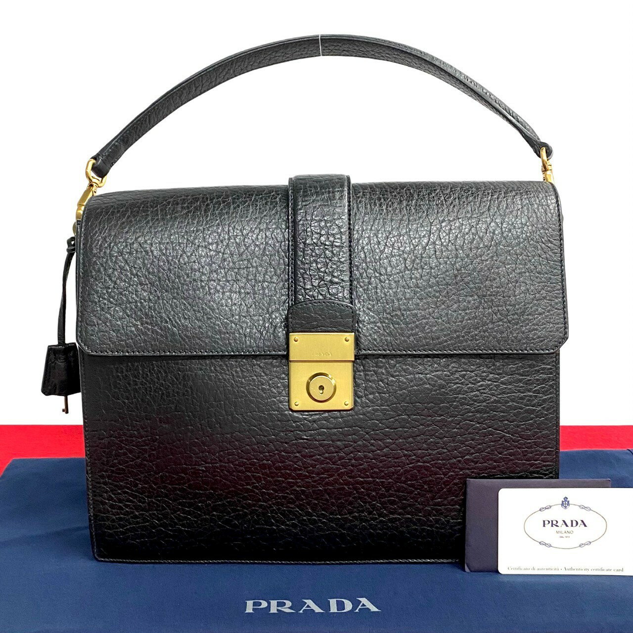 楽天市場】PRADA トートバッグ(ビジネスバッグ・ブリーフケース 楽天市場】PRADA トートバッグ(ビジネスバッグ・ブリーフケース