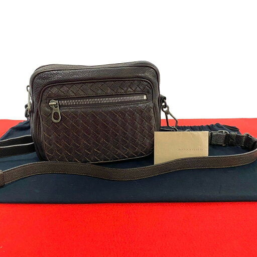 【ポイント2倍】極 美品 BOTTEGA VENETA ボッテガヴェネタ イントレチャート レザー 本革 ミニ ショルダーバッグ ポシェット ダークブラウン 98698【送料無料】【中古】 【ポイント2倍】極 美品 BOTTEGA VENETA ボッテガヴェネタ イントレチャート レザー 本革 ミニ ショルダーバッグ ポシェット ダークブラウン 98698【送料無料】【中古】