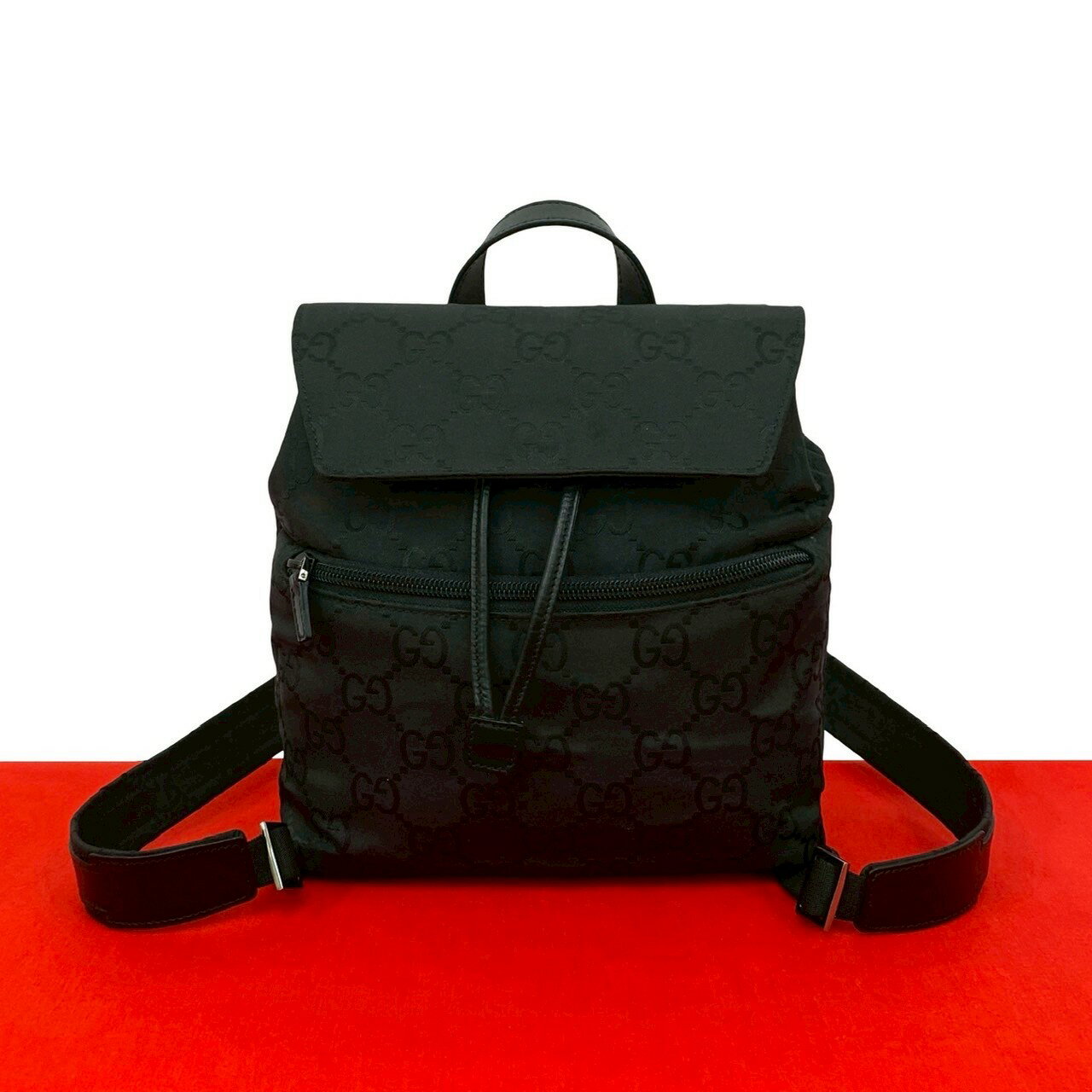 【ポイント2倍】極 美品 GUCCI グッチ GG ロゴ 総柄 ナイロン レザー 本革 巾着 ミニ リュックサック デイパック バックパック ブラック 黒 10596【送料無料】【中古】