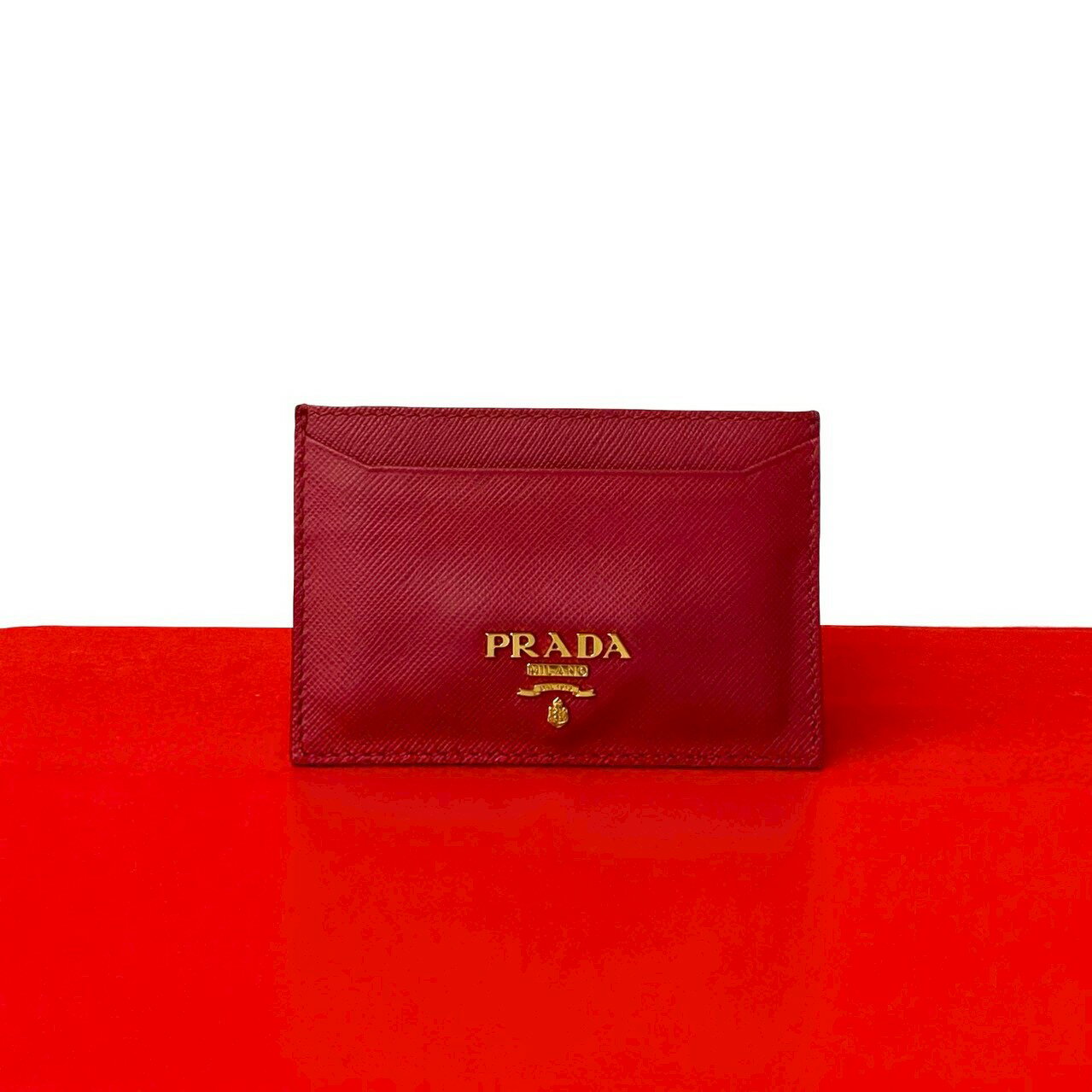PRADA - 【ポイント2倍】極 美品 PRADA プラダ ロゴ ゴールド 金具 サフィアーノ レザー 本革 カードケース パスケース 名刺入れ ピンク 36964【送料無料】【中古】