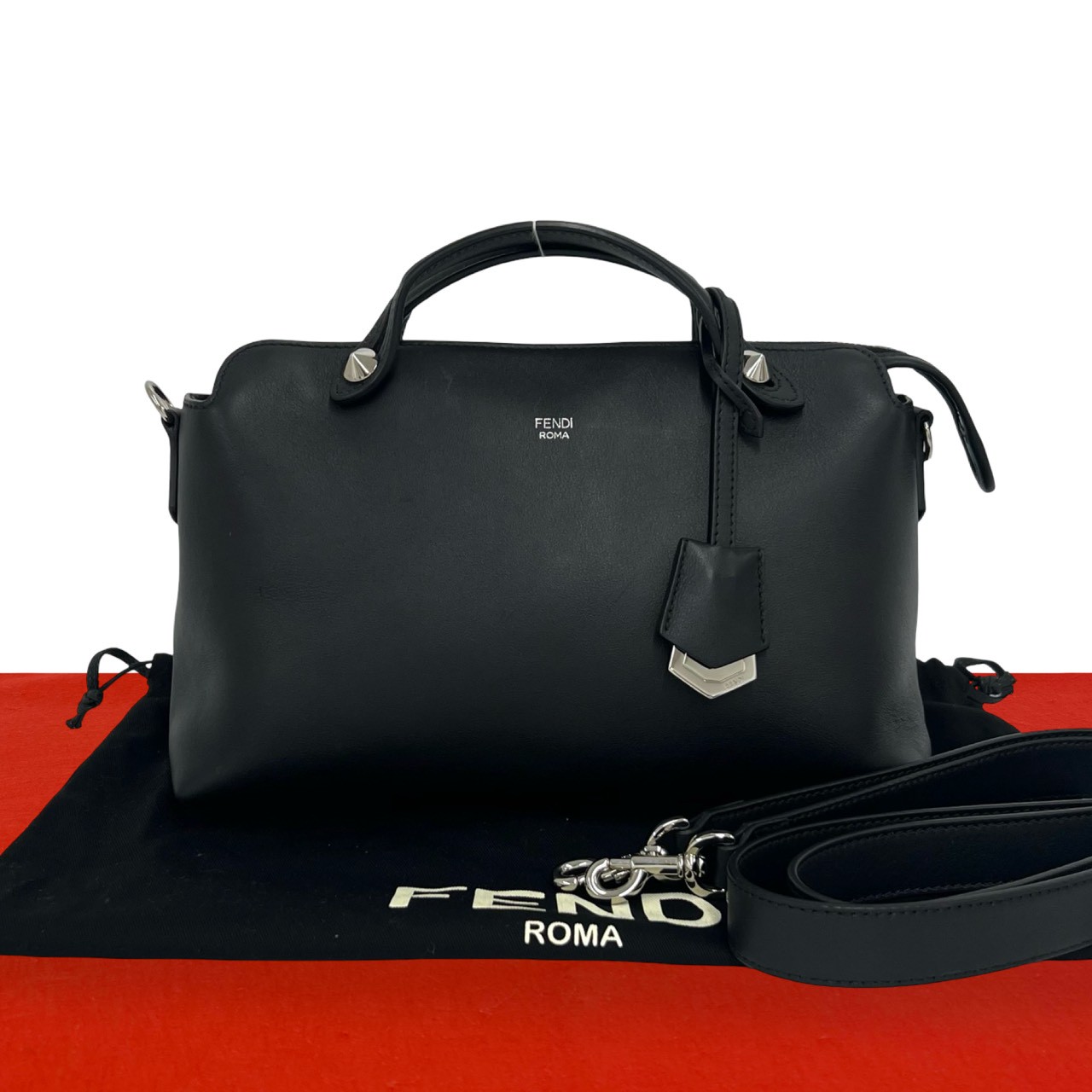 美品 FENDI レザー ショルダー バッグ 本革 ブラック 楽天市場】本革 ショルダーバッグ（ブランドフェンディ）の通販