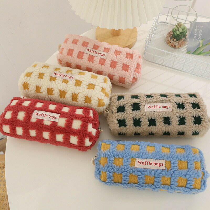 Rakuten - ペンケース 筆箱 レディース 大容量 もこもこ チェック柄 可愛い ポーチ 収納 多機能 中学 高校 大学生 女子 小学校 おしゃれ 韓国風 筆入れ