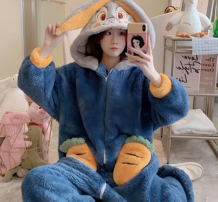 Rakuten - 着ぐるみ パジャマ 大人用 うさぎ耳 可愛い もこもこ ルームウェア 着る毛布 動物 オールインワン 冬物 レディース 修学旅行 部屋着 中学生 女子 高校生 前開き 着 暖かい フード付き