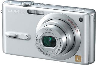 【中古】 パナソニック DMC-FX9-S Lumix シルキーシルバー