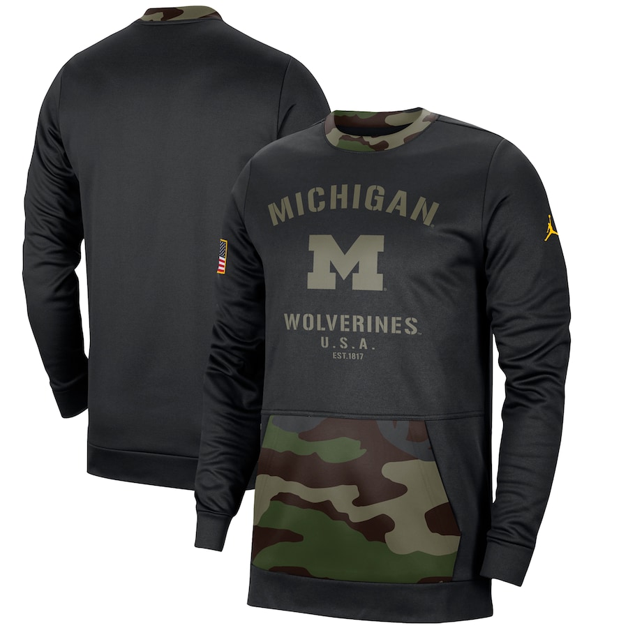 ジョーダン メンズ スウェットシャツ "Michigan Wolverines" Jordan Brand Military Appreciation Performance Pullover Sweatshirt - Black/Camo