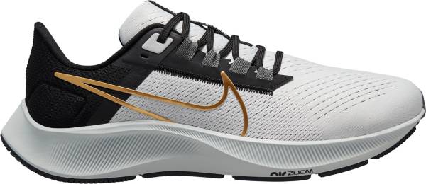 ナイキ メンズ ズームペガサス38 ランニングシューズ Nike Men's Air Zoom Pegasus 38 Running Shoes - Black/Gold