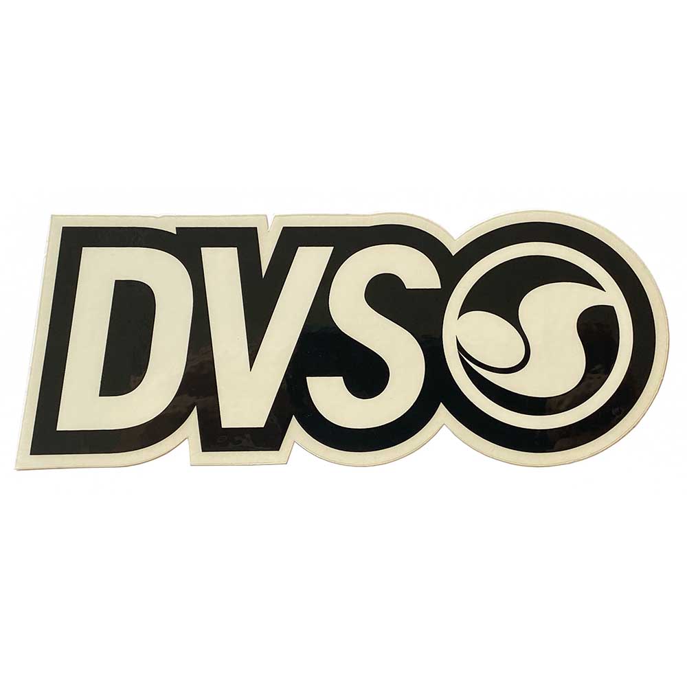 ブランド：DVS。 横幅18cmのステッカー。1枚の価格になります。