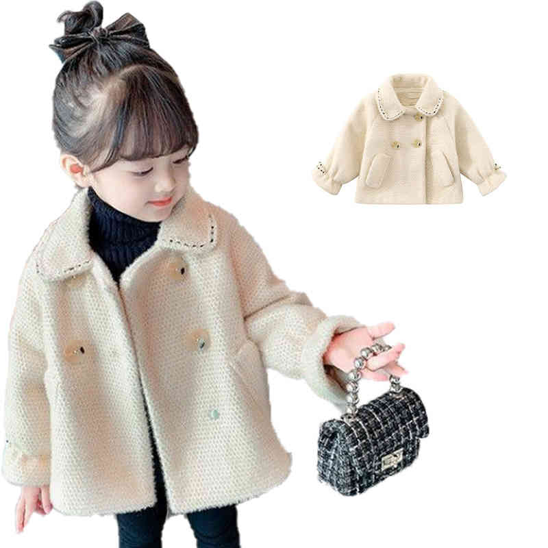 サイズ80 90 100 110 120 130サイズについての説明80着丈37cmバスト33cm袖丈34.5cm袖口20cm 90着丈40cmバスト35cm袖丈38cm袖口20cm 100着丈43cmバスト37cm袖丈41cm袖口22cm 110着丈46cmバスト39cm袖丈44.5cm袖口22cm 120着丈49cmバスト41cm袖丈47.5cm袖口24cm 130着丈52cmバスト43cm袖丈51cm袖口24cm ※寸法は商品を平置きにし、外側から採寸したサイズです。 メジャーでの採寸のため、1-3cm誤差がある場合がございますがご了承ください素材ポリエステル色ベージュ備考 ●サイズ詳細等の測り方はスタッフ間で統一、徹底はしておりますが、実寸は商品によって若干の誤差(1cm〜3cm )がある場合がございますので、予めご了承ください。 ●商品の色は、撮影時の光や、お客様のモニターの色具合などにより、実際の商品と異なる場合がございます。あらかじめ、ご了承ください。●製品によっては、生地の特性上、洗濯時に縮む場合がございますので洗濯時はご注意下さいませ。▼色味の強い製品によっては他の衣類などに色移りする場合もございますので、速やかに（脱水、乾燥等）するようにお願いいたします。 ▼生地によっては摩擦や汗、雨などで濡れた時は、他の製品に移染する恐れがございますので、着用の際はご注意下さい。▼生地の特性上、やや匂いが強く感じられるものもございます。数日のご使用や陰干しなどで気になる匂いはほとんど感じられなくなります。