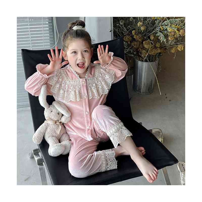 パジャマ パジャマ キッズ 子供パジャマ レース レースパジャマ かわいい おしゃれパジャマ 女の子 春秋 長袖 長ズボン ナイトウェア ルームウェア 長袖 ルームパジャマ 部屋着 フリル 無地 シンプル ジュニア かわいい 送料無料