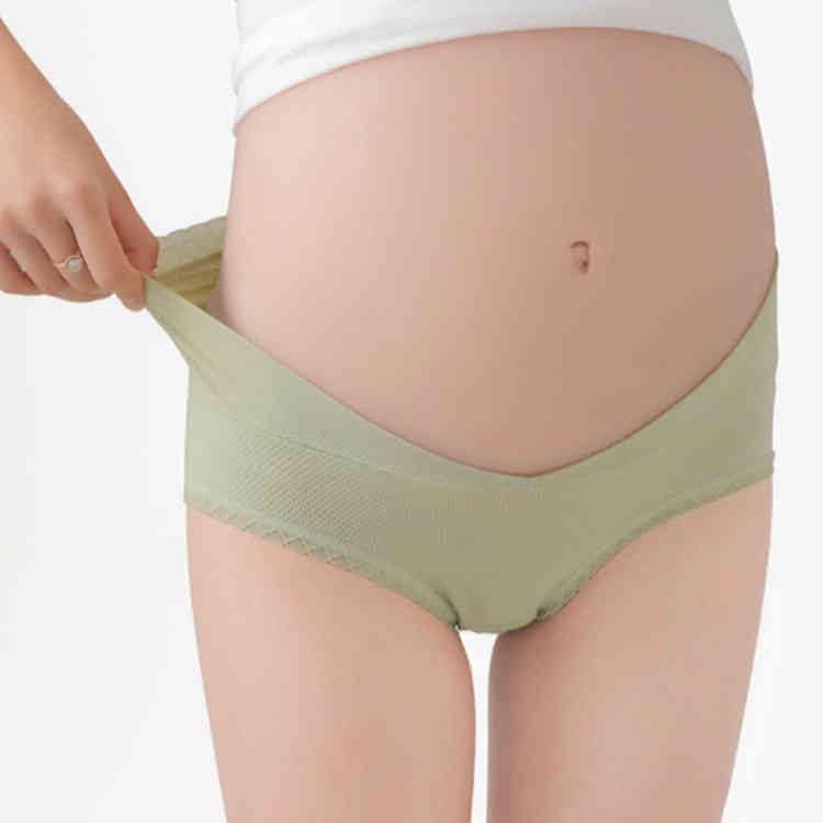 マタニティ ショーツ 4枚セット 接触冷感 妊婦用 ショーツ インナー 下着 涼しい メッシュ ショーツ 通気性 快適 V型 伸縮性 無地 裾レース ハイライズ パンツ 産前 産後 マタニティ ショーツ かわいい シンプル 無地 出産準備 送料無料 2