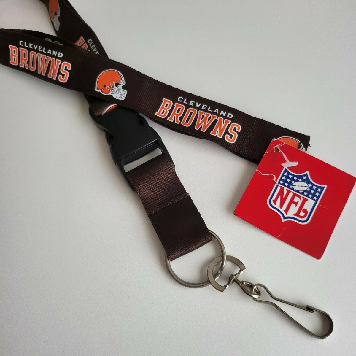 【アウトレット】アメリカ輸入品 デッドストック ランヤード ネックストラップ キーホルダーNFL クリー..