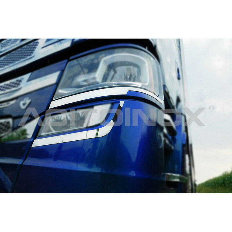 【ACITOINOX ヘッドライト用ステンレスプレート SCANIA　アプリケーション ライトフレーム】スカニア　用品　外装　アクセサリー　ドレスアップ