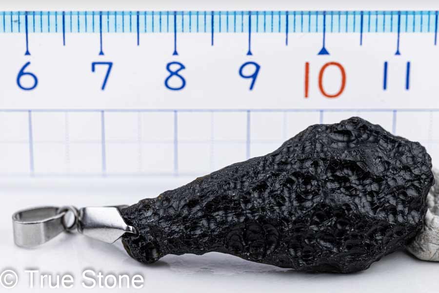 鳳凰 ホワイトハウライト 彫り玉・金色入り 18mm 【彫刻 一粒売りビーズ】 天然石 パワーストーン / インペリアルオーラ おしゃれ かわいい オシャレ 可愛い プレゼント ギフト 贈り物