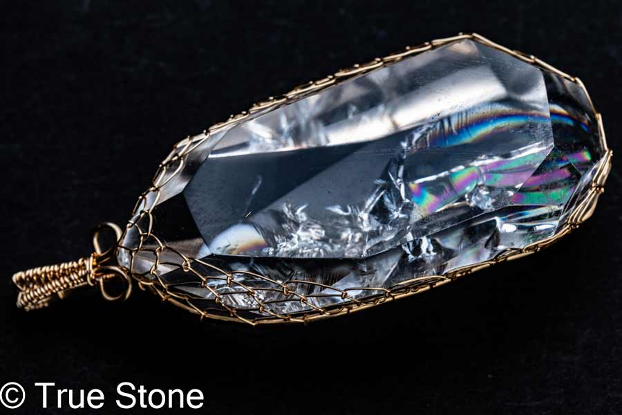 アイリスクォーツ レインボー水晶 ペンダントトップ 52g レインボークリスタル 虹水晶 虹入り水晶 レインボークォーツ 天然石