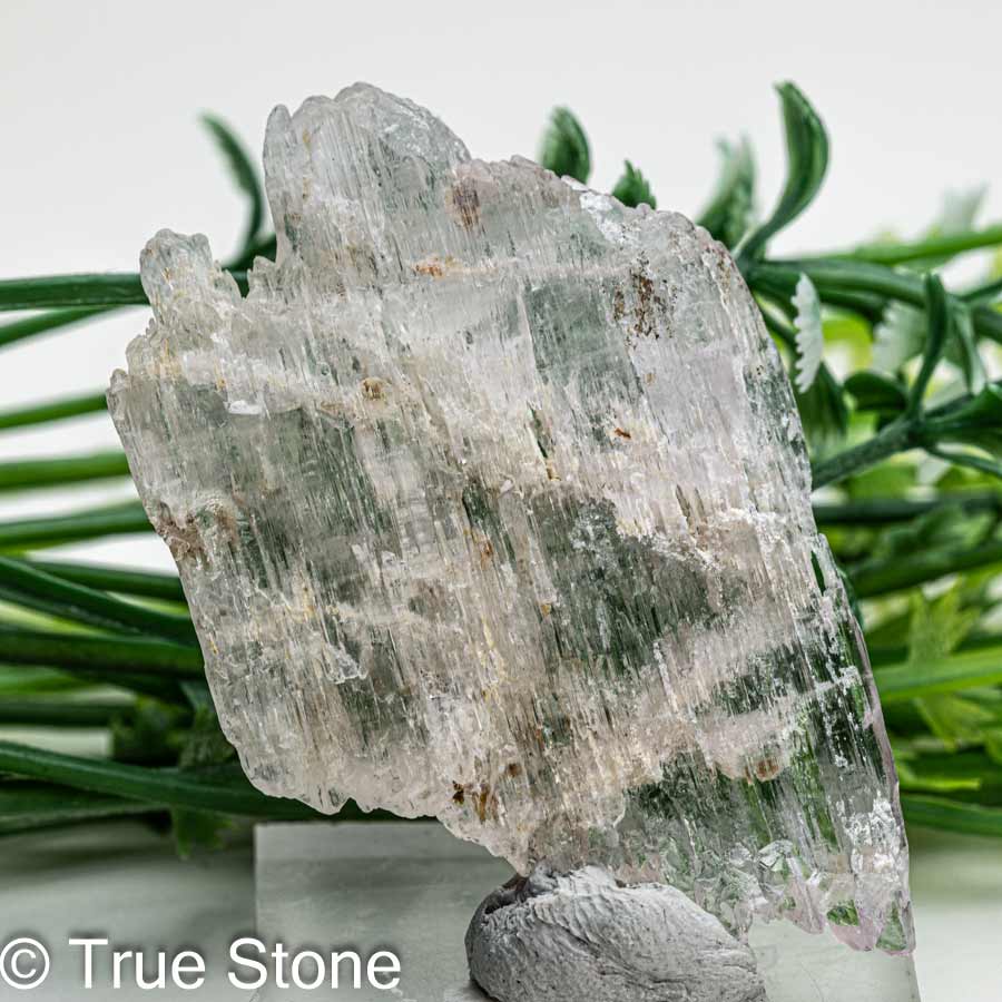 アフガニスタン産 スポジュミン スポジュメン クンツァイト 9.9g 結晶 原石 リチア輝石 天然石 3