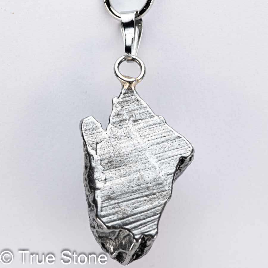 一点物 未処理 カンポ デル シエロ ペンダントトップ メテオライト アイアンメテオライト 流れ星 鉄隕石 隕石