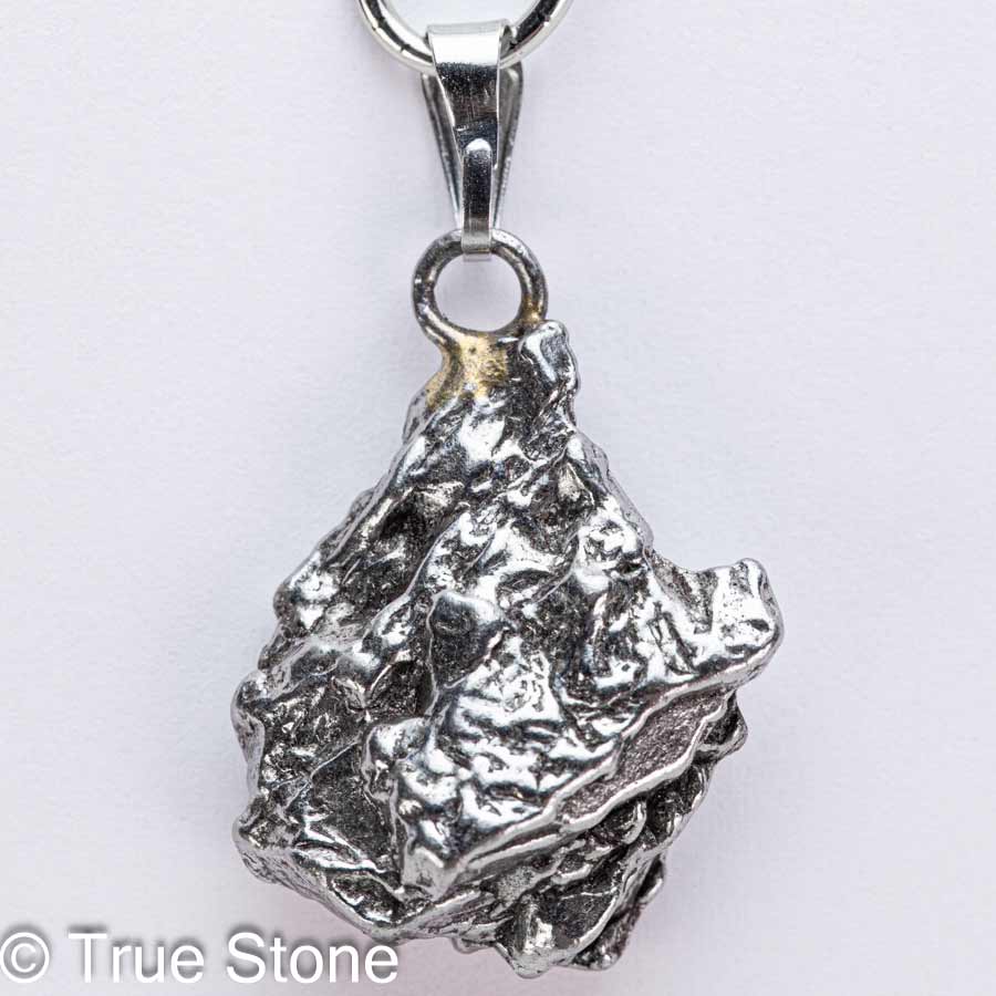 一点物 未処理 カンポ デル シエロ ペンダントトップ メテオライト アイアンメテオライト 流れ星 鉄隕石 隕石