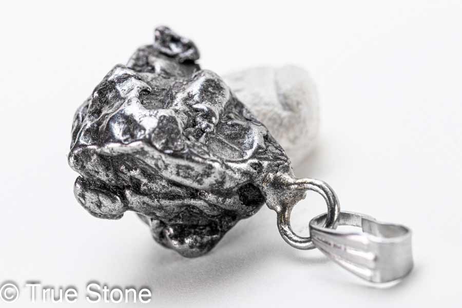 一点物 未処理 カンポ デル シエロ ペンダントトップ メテオライト アイアンメテオライト 流れ星 鉄隕石 隕石