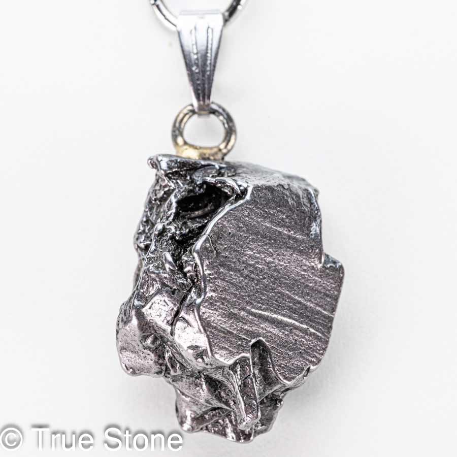 一点物 未処理 カンポ デル シエロ ペンダントトップ メテオライト アイアンメテオライト 流れ星 鉄隕..